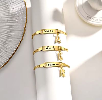 Flat Link Initial Charm Bracelet