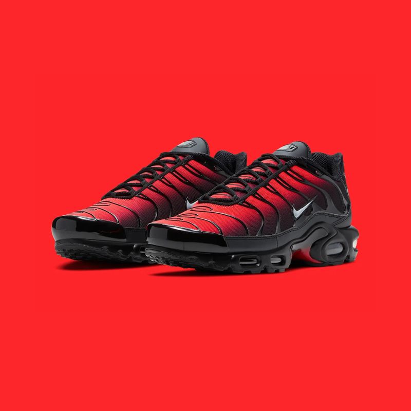Nike Air Max Plus - Deadpool