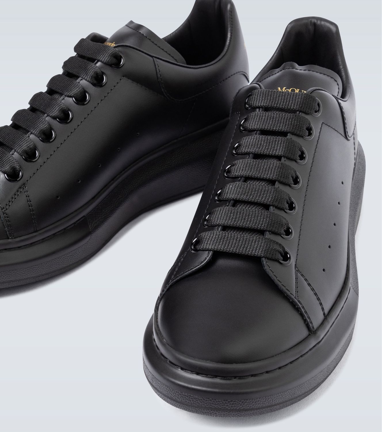 Alexander McQueen Oversized Black