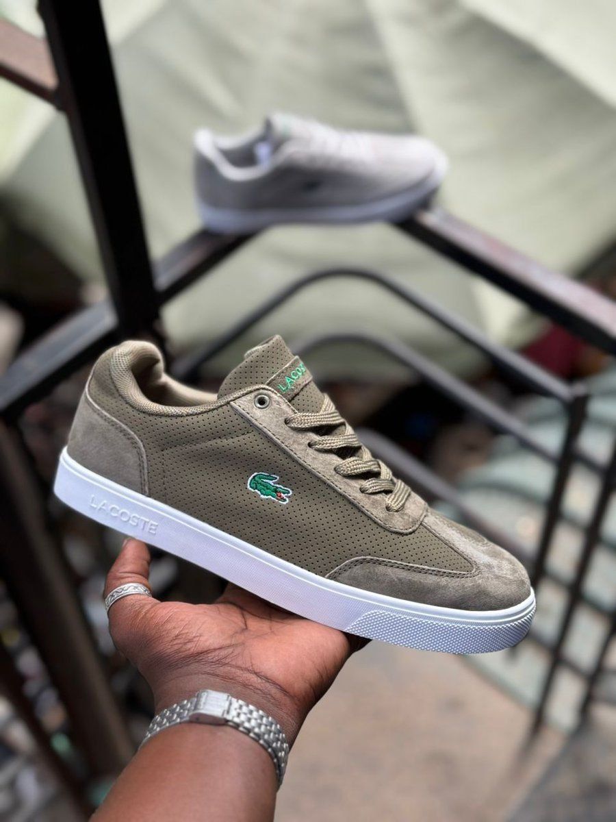 Lacoste Carnaby EVO BL 1 - Brown