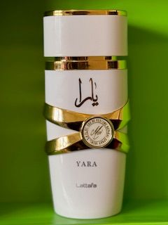 LATTAFA Yara Moi Eau de Parfum Spray for Women, 3.4 Ounce