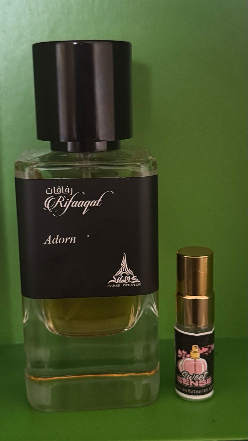 Adorn