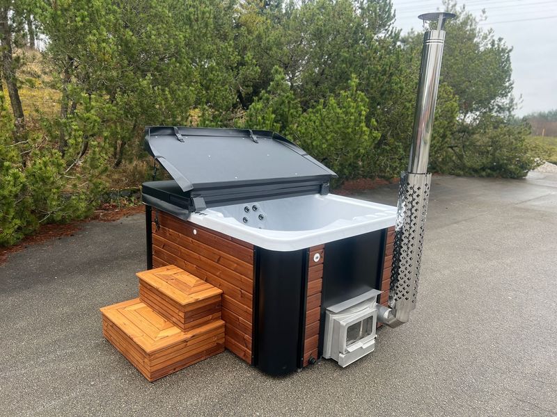 Luxus Whirlpool