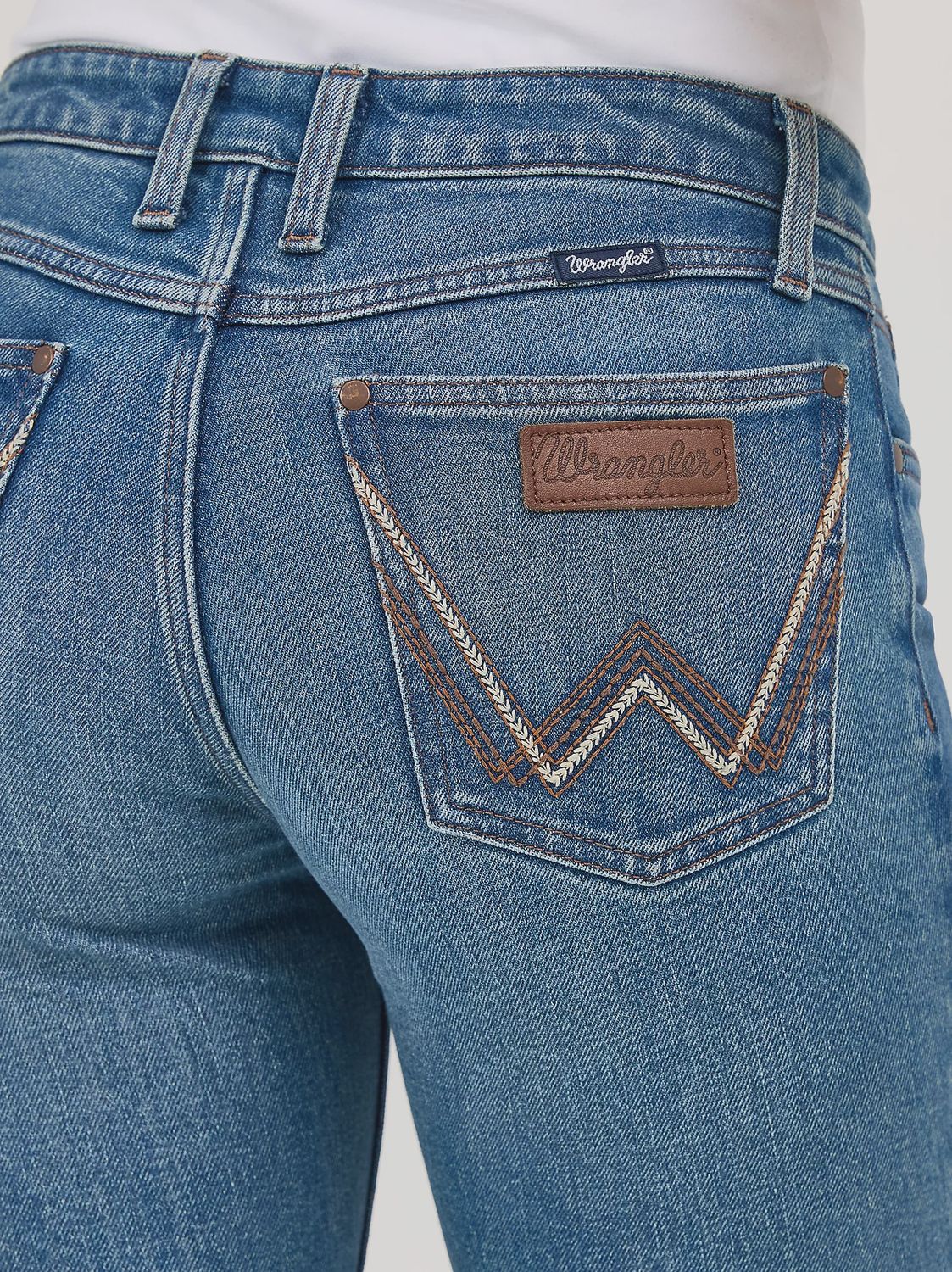 Jeans Wrangler - Bootcut mid rise - Mae - Dahlia