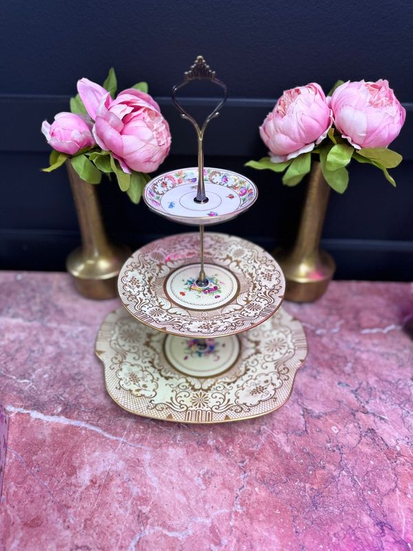 Custom Plate Stands