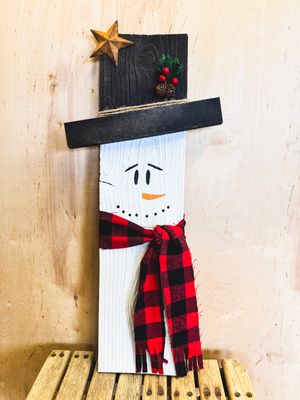 Rustic Snowman (Buffalo Red/Black)