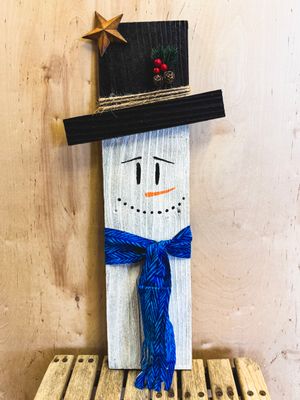 Rustic Snowman (Bright Blue accent)