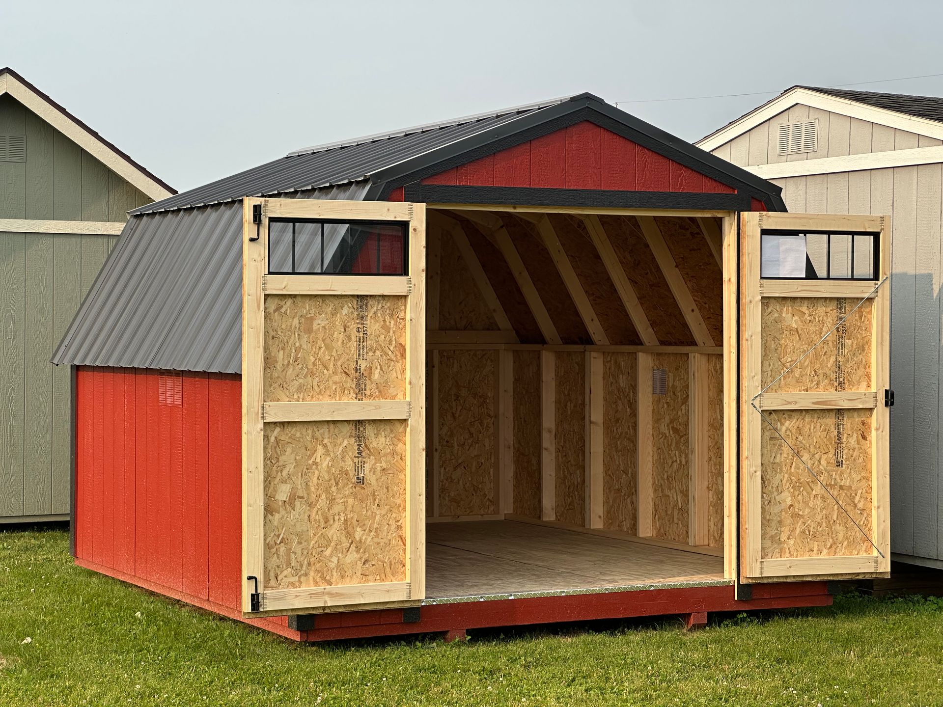 10% Sale 10x12 Barn #01808
