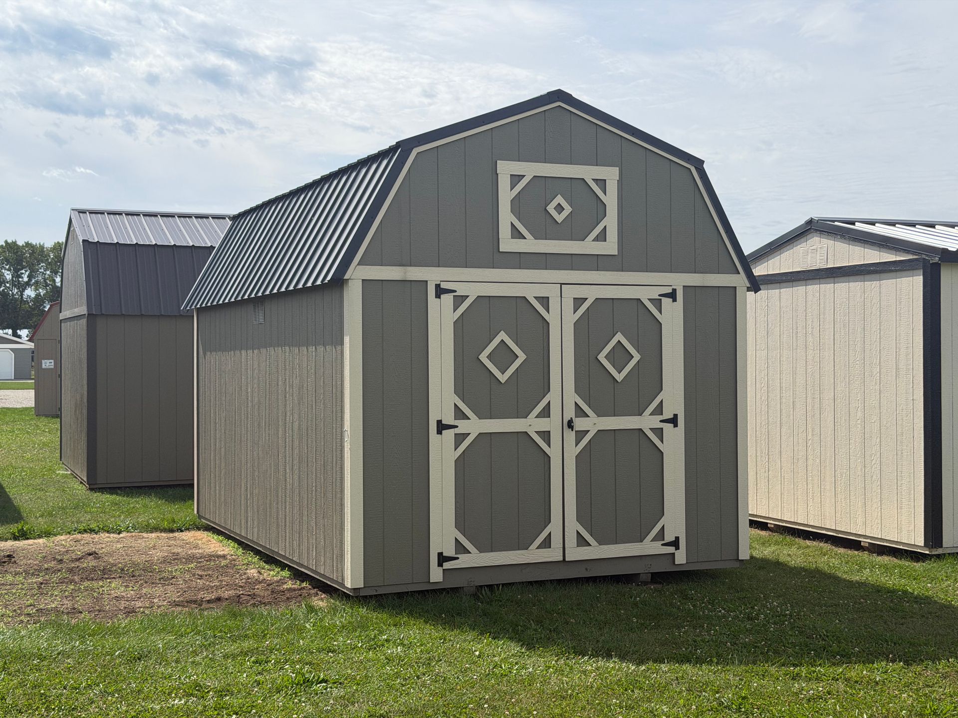 10x16 Lofted Barn #01681