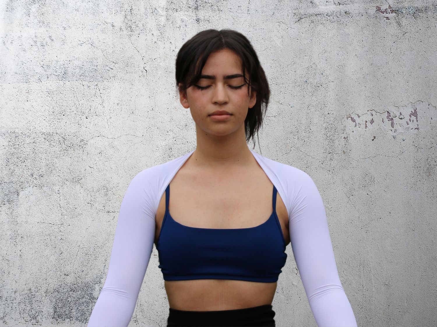 Sports Shawl - Wrap Yourself in Sun-Safe Comfort for Every Sport Sports Shawl - Wrap Yourself in Sun-Safe Comfort for Every Sport