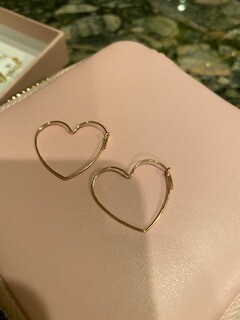 small heart gold earrings