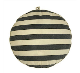 stripe/dot dog bed