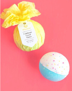 Celebrate good times bath bomb