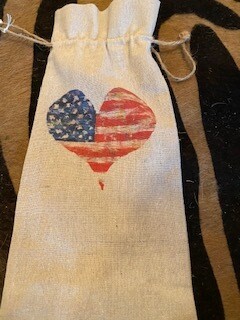 Flag heart wine bag