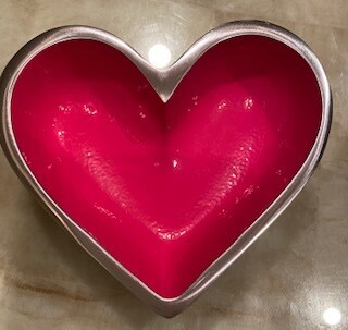 Petite hot pink heart bowl