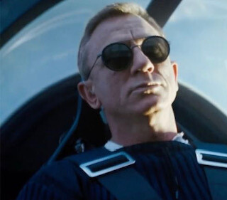 Daniel Craig&#39;s choice/ 1613