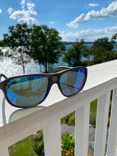 Dude&#39;s sunglasses!