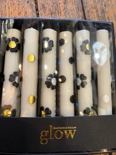 6 pack black &amp; white flowers - Mackenzie-Childs candle