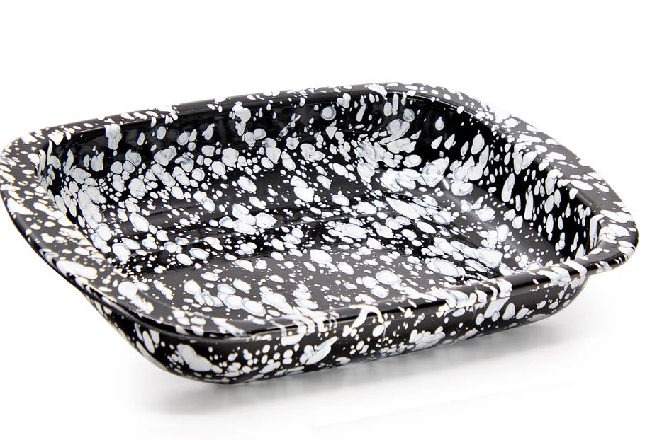 Black Swirl baking pan- RECEIVED