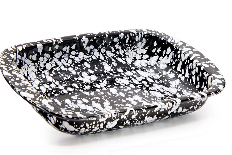 Black Swirl baking pan- RECEIVED