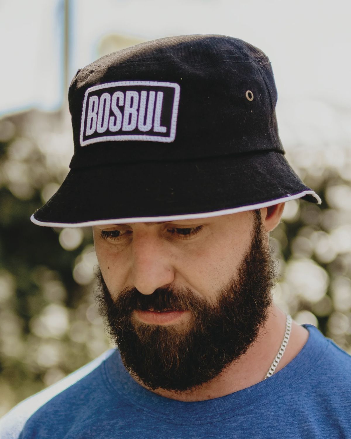 Bosbul Black/White Bucket Hat