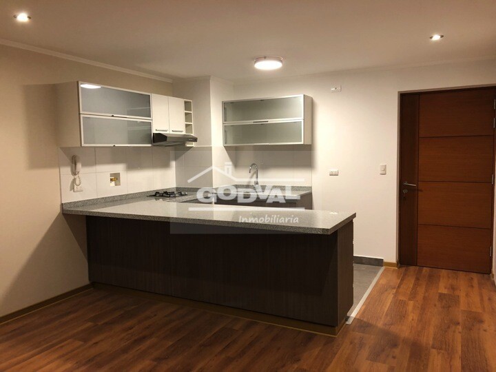 Departamento en Alquiler en Lince frente a San Isidro