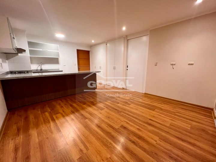 Departamento en Alquiler en Lince frente a San Isidro