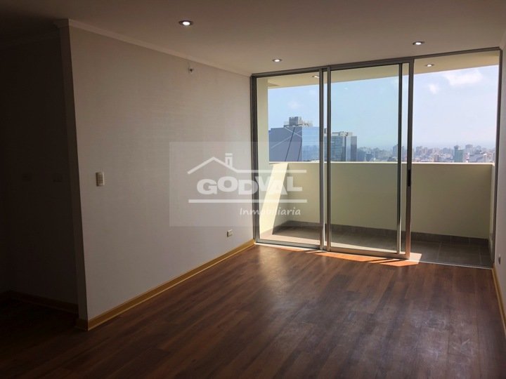Departamento en Alquiler en Lince frente a San Isidro