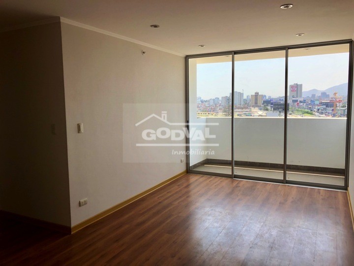 Departamento en Alquiler en Lince frente a San Isidro