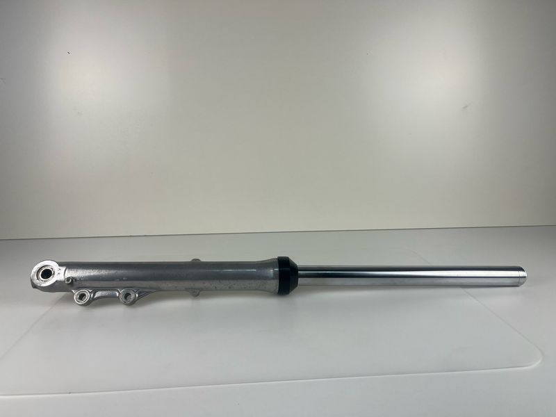 Honda CX500-B front fork left