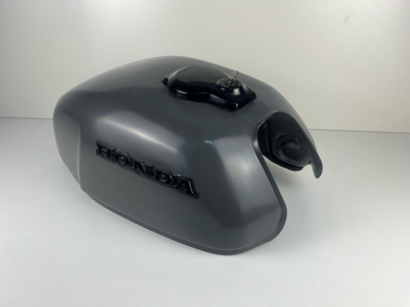 Honda CX500-B Tank