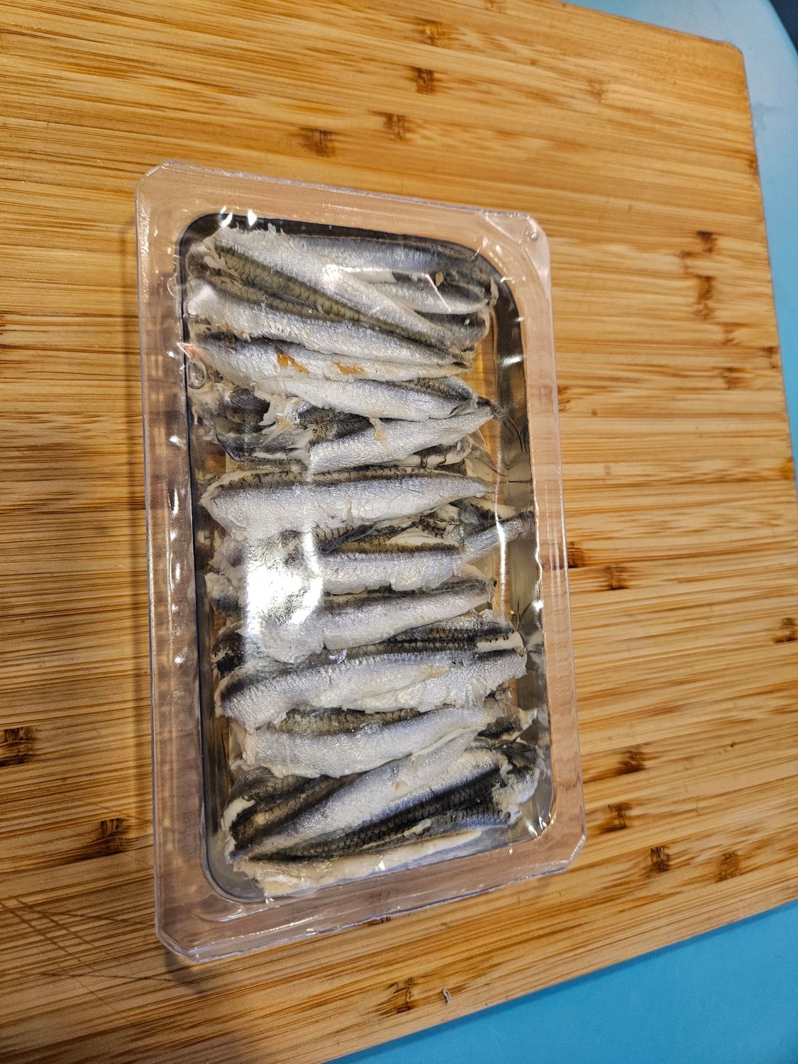 Anchovies in oil 200g