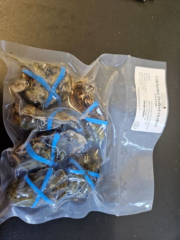 Pre Shucked Pyefleet Oysters x6 Pre Shucked Pyefleet Oysters x6