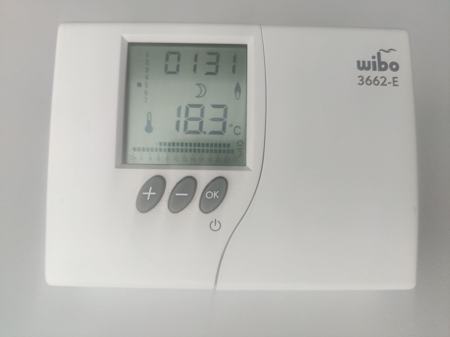 WIBO Funkraumthermostat 3662 E