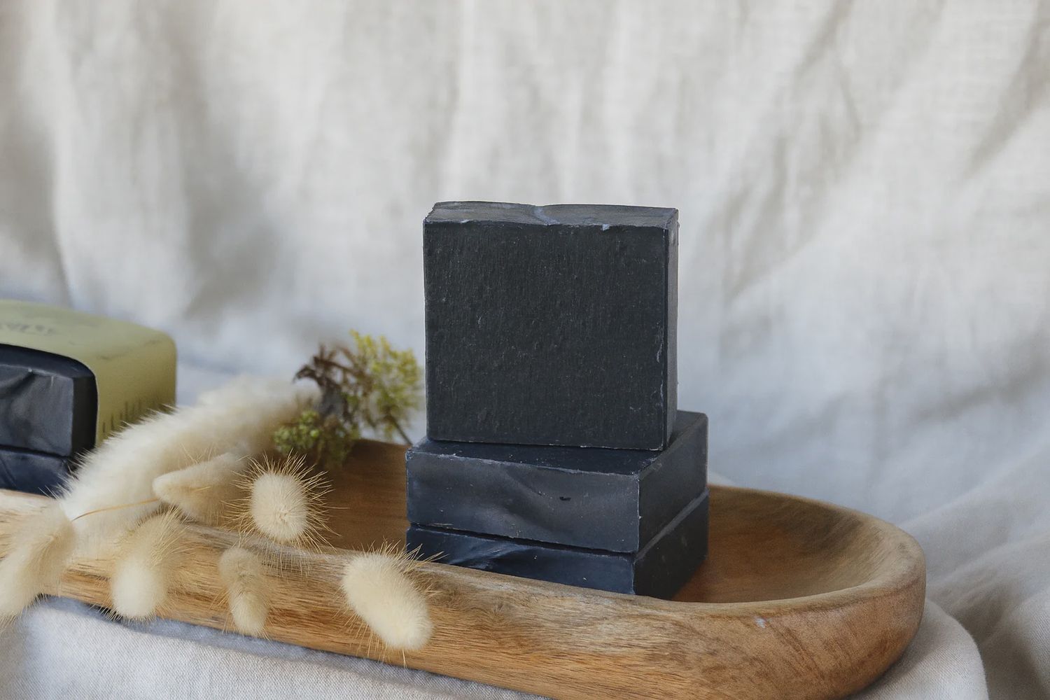 Savon | Détoxifiant au charbon '*acné &amp; points noirs'* 125g