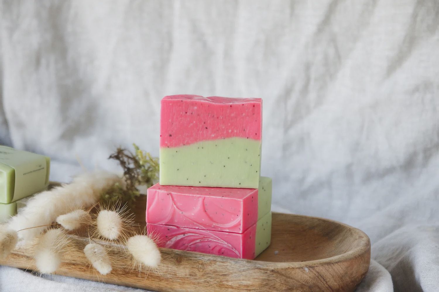 Savon | Anémone *exfoliant fruité aux graines de pavot* 125g