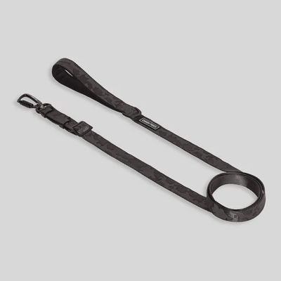 Canada Pooch – Laisse utilitaire ajustable couleur noir