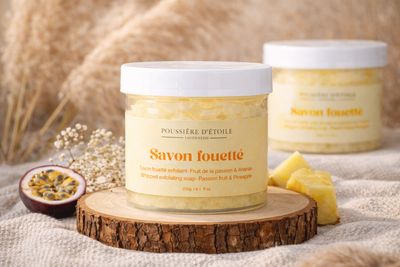 Savon exfoliant fouetté | Fruit de passion &amp; ananas