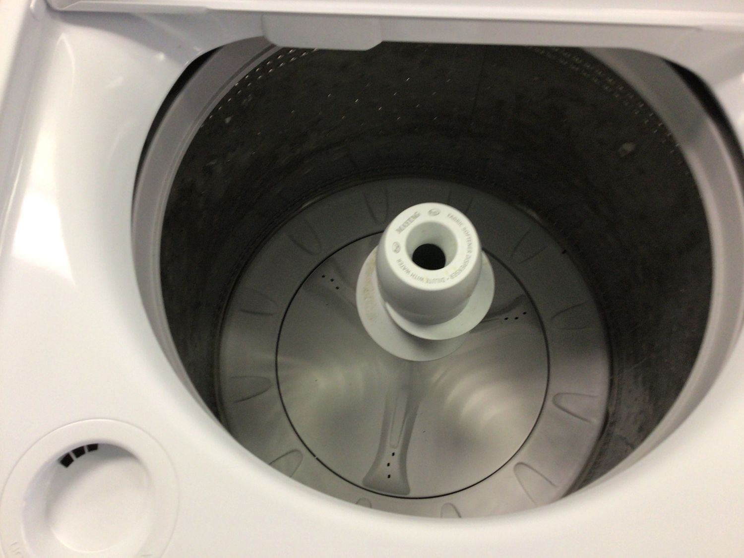 MAYTAG WASHER MVW4505MW 4.5 cu. ft.