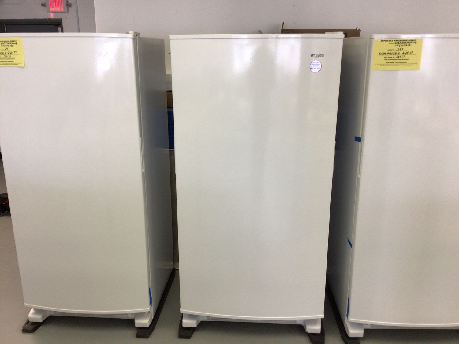 WHIRLPOOL UPRIGHT FREEZER WZF34X20DW06