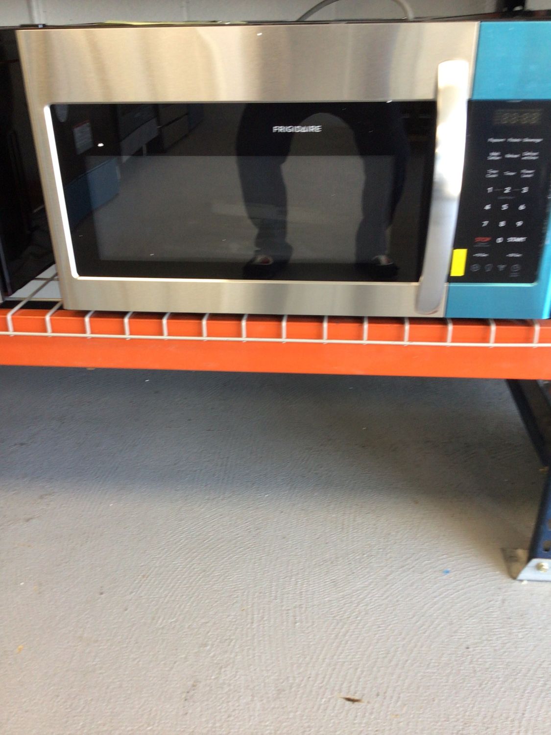 FMOS1846BS  Frigidaire 1.8 cu.ft. Over-The-Range Microwave w/ Pure Air Filter Stainless Steel