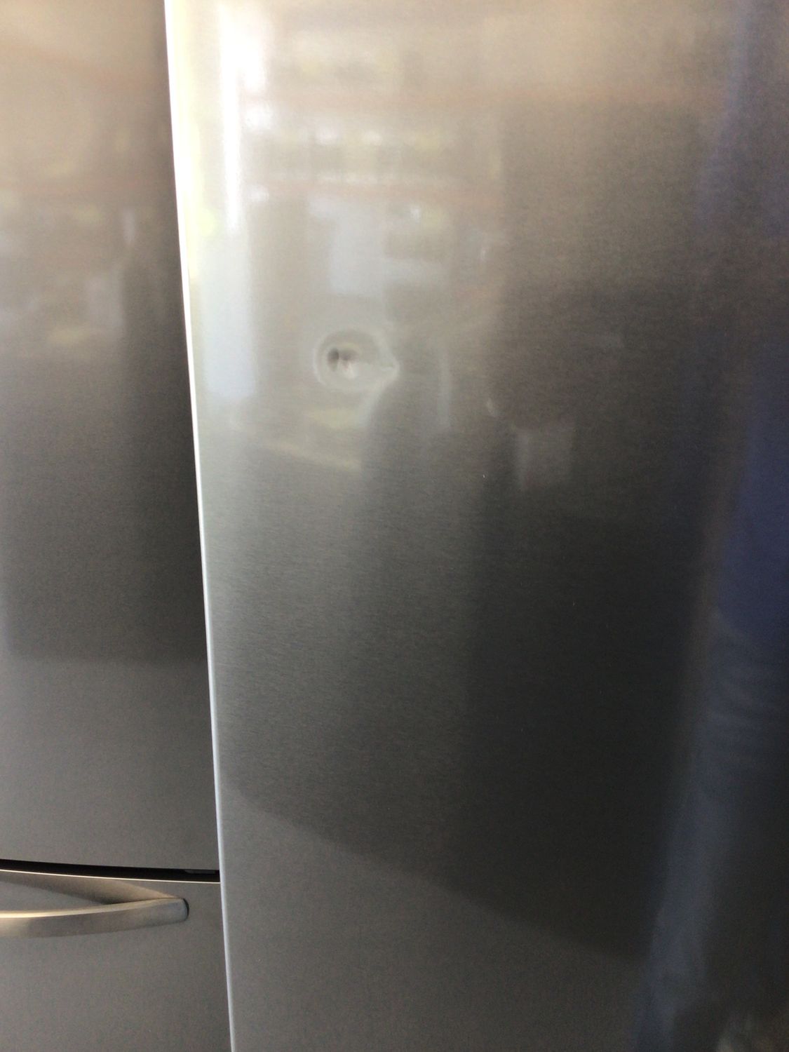 FRFG1723AV Frigidaire 17.6 cu.ft. Counter Depth French Door Stainless Steel Energy Star H.67.9 W.32 D.25.2