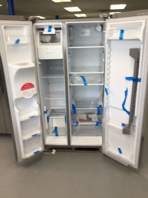 FRSS2623ASJ-1 FRIGIDAIRE 26 cu.ft. Side by Side, High Capacity Ice Maker, Water &amp; Ice Dispenser, EvenTemp Cooling, Frost Free, Adjustable Glass Shelves, LED Lighting, Energy Star, Stainless Steel, H.6