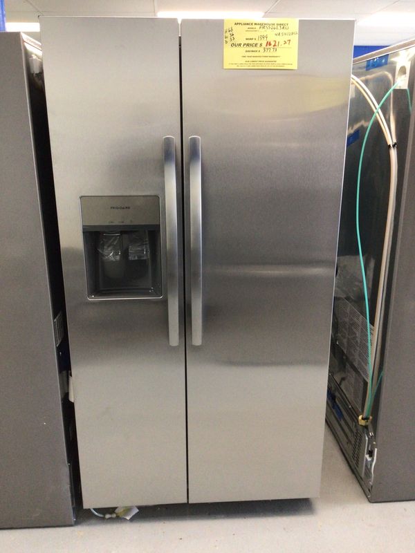 FRSS2623AS-8 Frigidaire 25.6 cu.ft. Side by Side with Ice Stainless Steel Energy Star H.68 W.36 D.33