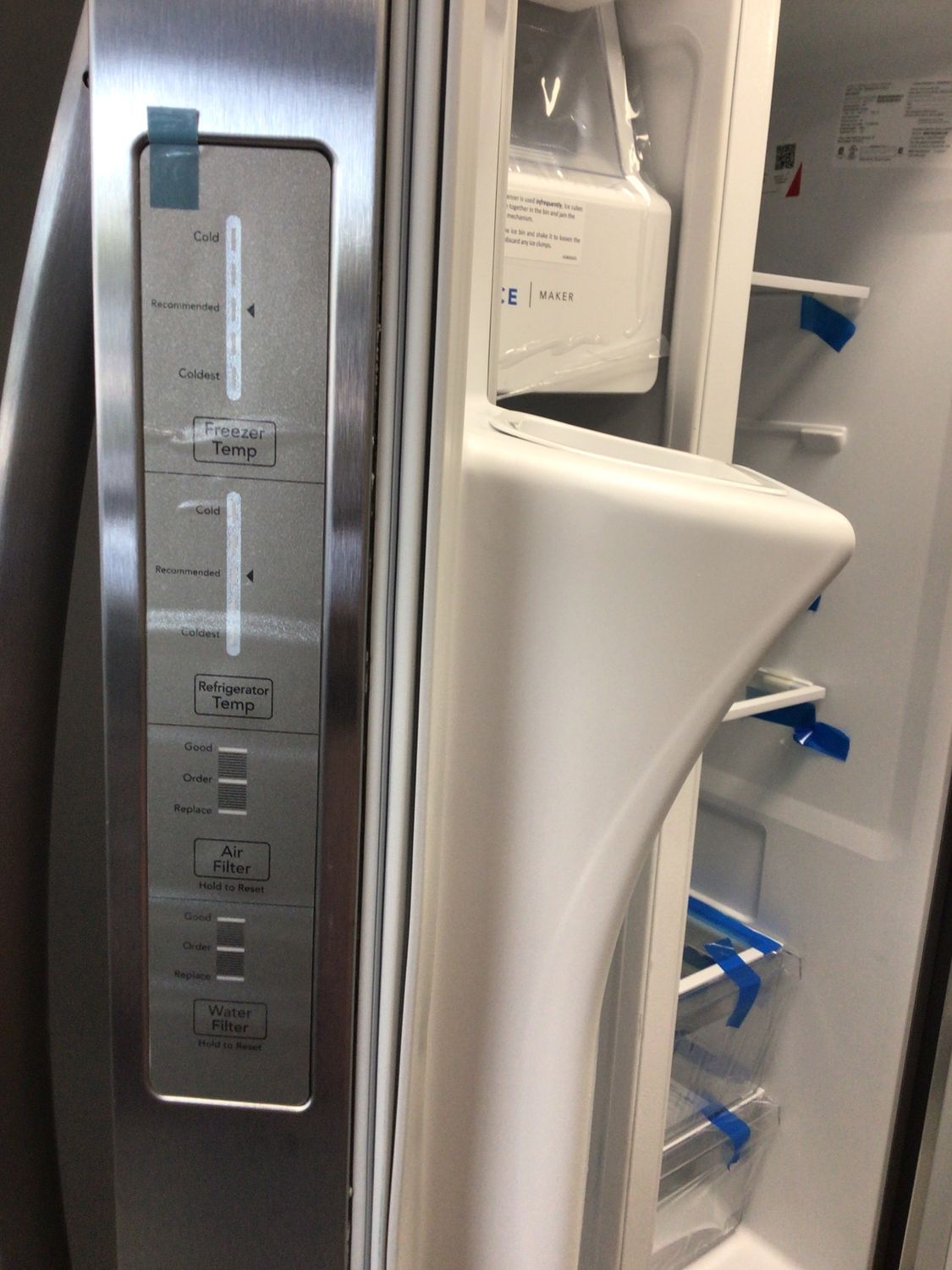 FRSS2623AS FRIGIDAIRE REFRIGERATOR, 26 cu.ft., SIDE-BY-SIDE, STAINLESS STEEL H 69.875&quot; W 33.125&quot; D 35&quot;