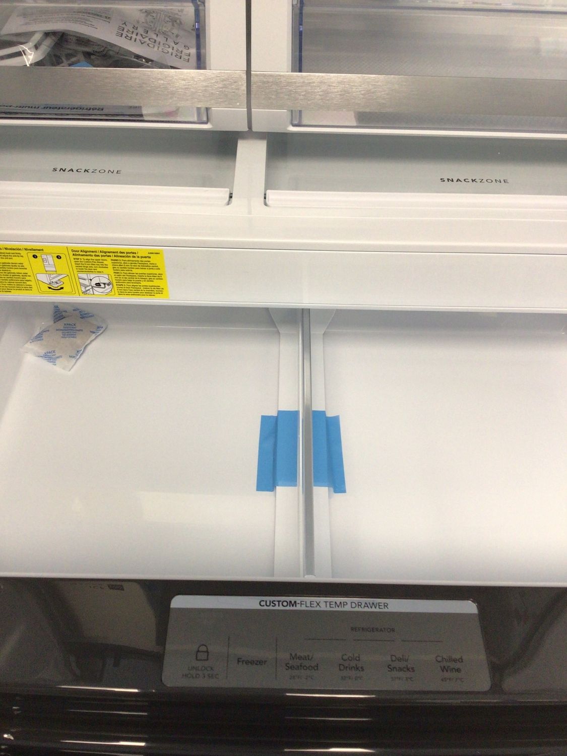 GRMC2273CF FRIGIDAIRE GALLERY REFRIGERATOR, 22 cu.ft., 4-DOOR FRENCH DOOR, SMUDGEPROOF STAINLESS STEEL, H 70.2&quot; W 35.9&quot; D 32&quot;