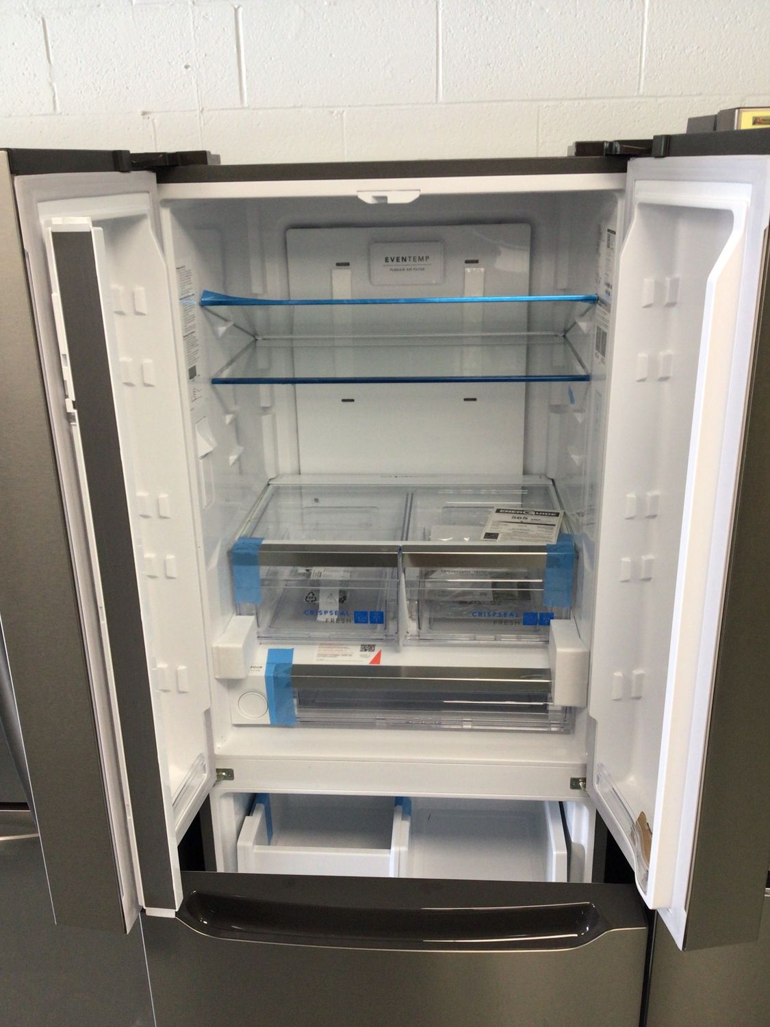 GRFN2023AF FRIGIDAIRE GALLERY REFRIGERATOR, 20 cu.ft., 3-DOOR FRENCH DOOR, SMUDGEPROOF STAINLESS STEEL, H 68.7&quot; W 30&quot; D 33.3&quot;