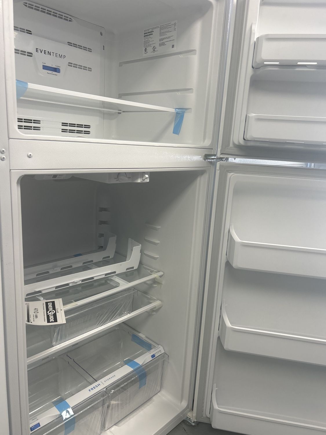 FFTR1835VW-1 FRIGIDAIRE REFRIGERATOR, 18 cu.ft., TOP-MOUNT, GARAGE READY, WHITE, H 66.375&quot; W 30&quot; D 30.375&quot;