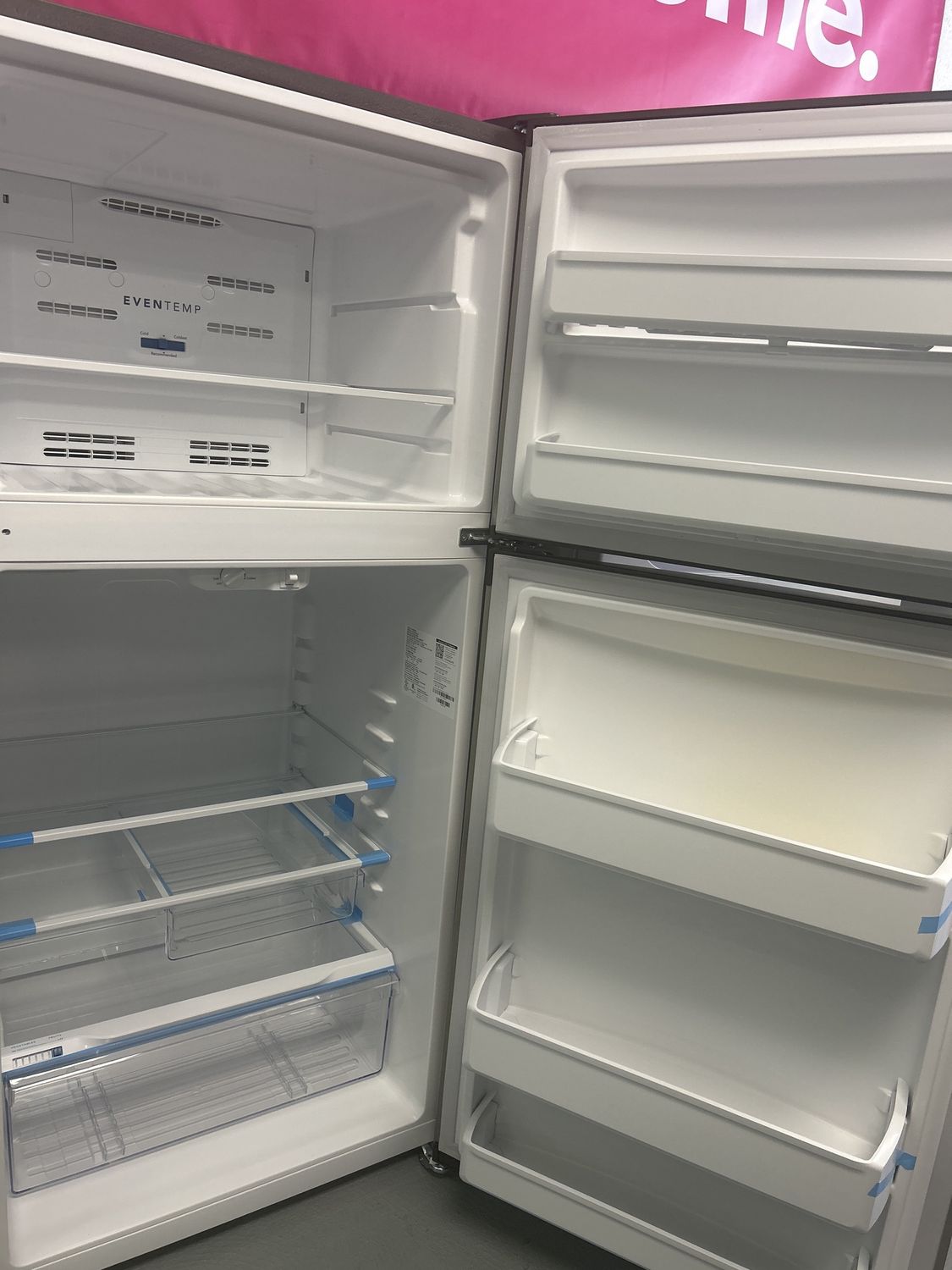 FFHT1425VV FRIGIDAIRE REFRIGERATOR, 14 cu.ft., TOP-MOUNT, FINGERPRINT RESISTANT STAINLESS STEEL LOOK, H 60.5&quot; W 27.625&quot; D 29.375&quot;