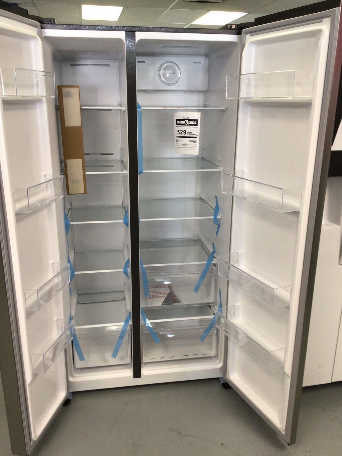 FRSG2115AV FRIGIDAIRE REFRIGERATOR, 21 cu.ft., SIDE-BY-SIDE, GARAGE READY, SMUDGE-RESISTANT STAINLESS STEEL, H 69.7&quot; W 35.8&quot; D 28.69&quot;